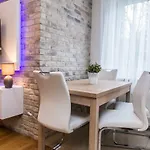Na Stromej