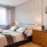 Na Stromej Apartamento