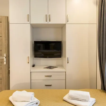 Apartman Na Stromej *